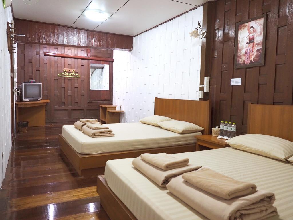 Boobpha Resort Amphawa Extérieur photo