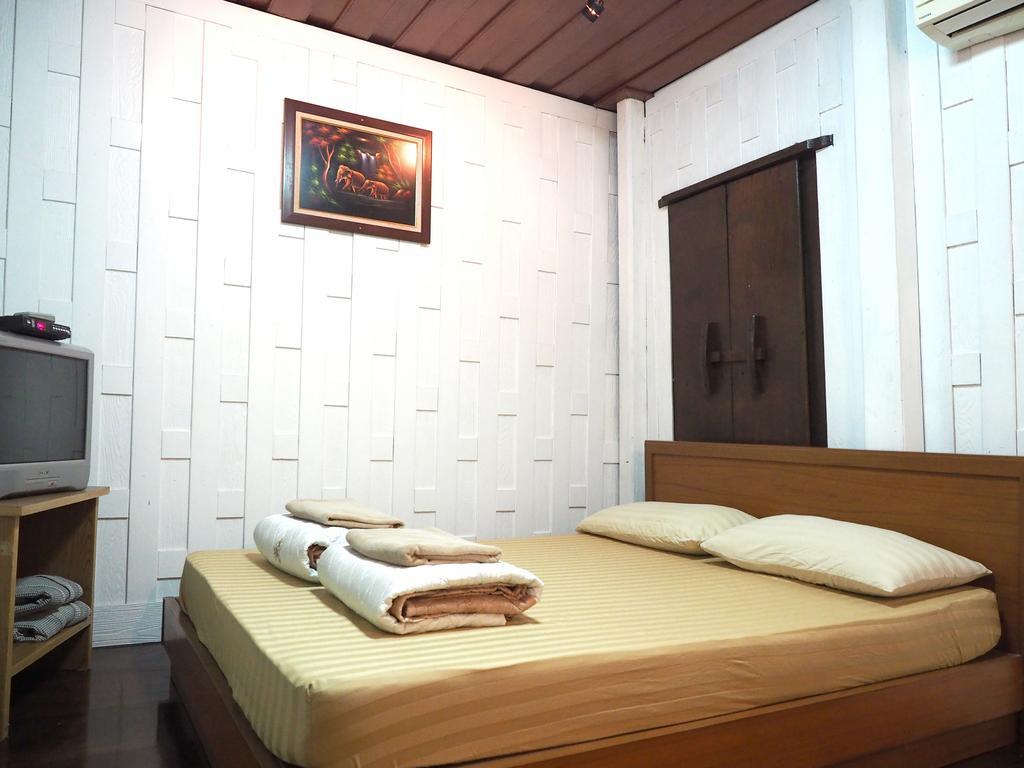 Boobpha Resort Amphawa Extérieur photo