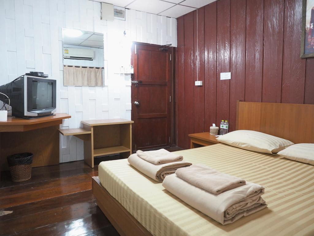 Boobpha Resort Amphawa Extérieur photo